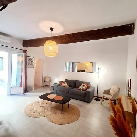 Appartement Intra Muros Avec Cour Privee Avignon Exterior photo